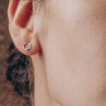  Cercei mici din argint 925 cu zirconiu - 6mm, formă rotundă (IV113070001ZBL)