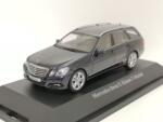 SCHUCO Mercedes E-klasse T1/43 (2394)