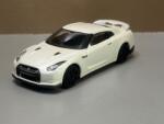 Bburago Nissan GT-R 2008 White1/43 (27602)