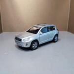 Welly Macheta auto Toyota Rav 4 Silver 20091/43 (31007)