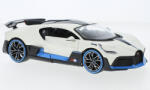 Maisto Bugatti Divo, metallic white light blue scala 1/241/43 (27148)