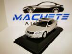 MINICHAMPS Vw Phaeton1/43 (2564)