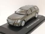 SCHUCO Mercedes E-klasse T1/43 (2392)