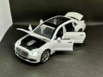 HONGW Macheta auto Mercedes Benz S-Class (W223) White 2022 (Replica) cu led-uri si sunete1/43 (29403)