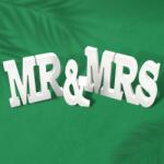  Mr & Mrs felirat fából - kosarbolt