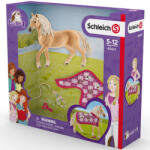 Schleich Schleich: Horse Club - Sophia divat kreációja játékszett ló figurával (42431) (SLH42431)