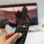 Delight Univerzális TV távirányító, 250+ típushoz, fekete, 2 x AAA, 39680