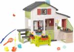Smoby Set casa Prietenilor cu teren în față și undiță Friends House Life Smoby extensibil/expandabil cu trei rățuște și bucătărie de vară cu 17 accesorii (SM810250-A4) Casuta pentru copii