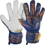 Reusch Attrakt Grip 11