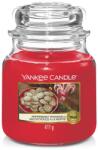 Yankee Candle Illatgyertya Yankee Candle Peppermint Pinwheels Classic Közepes