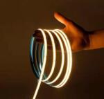  Bandă LED COB 12W/m - 5 Metri, Lumină Caldă, 12V, Iluminat de Ambianță (ls cob 12V3000K)