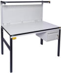 TESDA ESD asztal, 1200x900 mm. 1 db 1200x300 mm-es polccal, 2 db oszloppal, perforált hátfallal, hálózati elosztóval, 1 fiókos szekrénnyel