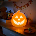 Family Halloween-i LED dekor - tök - RGB LED - 3 x LR1130 - 8, 5 x 9 x 4 cm (56568)