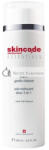 Skincode Parapharmacy Skincode Essentials 3 az 1-ben Kímélő Tisztító 200ml,