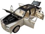 Che Zhi Rolls-Royce Phantom VIII Extended 2018 Bitone White/Black (replica) cu led-uri si sunete scala 1/321/43 (37115)
