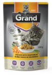  GRAND Cat tasak Deluxe Adult csirkehús zöldségekkel. 100g