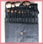 Total Pro Beauty Set 18 pensule machiaj