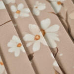 Takoy Pliszírozott gabardin light fehér virágok Lema bézs alapon