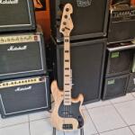 Sandberg California TT4 Lionel 30" Basszusgitár (Pink)