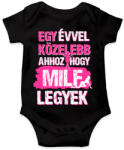 printfashion Egy évvel közelebb ahhoz hogy milf legyek - Baba Body - Fekete (17215063)