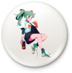 printfashion Animés csaj - Kitűző, hűtőmágnes - Fehér (17034788)