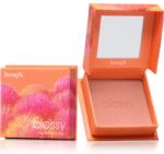 Benefit WANDERful World púderes arcpír árnyalat Blossy 6 g