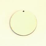  Kerek falap egy lyukkal, átmérője 4 cm