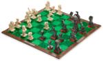 Noble Collection Шах Noble Collection - Minecraft: Overworld Heroes vs. Hostile Mobs Chess Set (NN3726)