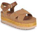 UGG Szandálok / Saruk W AUBREY ANKLE STRAP Barna 37