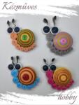 kezmuves-hobby. hu Színes csigák hűtőmágnes 2 - Quilling hűtőmágnes Kifutó termék