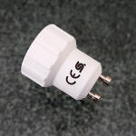 Somogyi Electrics Foglalat átalakító adapter GU10-ről E14-re AC90-265V, 1 év garanciával (9405990090,8536611090,3800228430521)