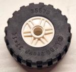 LEGO® 55981c07c1 - LEGO fekete abroncs 37 x 14 méretű 18 x 14 méretű fehér csillag mintájú felnivel (55981c07c1)