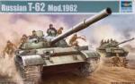Trumpeter 1/35 T-62 Mod. 1962 tank modell (TRU00376)