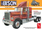 ROUND2 AMT 1/25 Chevrolet Bison Conventional kamion modell (AMT1390)