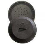 Camp Chef fedő öntöttvas serpenyőhöz, 30 cm (CC-C12LIDEU)