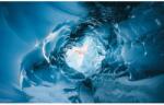 Komar Vlies fotótapéta The Eye of the Glacier 450 cm x 280 cm