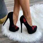 FF Lux Shoes Velvet Blossom - hímzett, platformos magassarkú Szín: fekete, Méret: 38