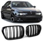  BMW E39 1995-2003 lakkozott fekete M4 stílusú vese
