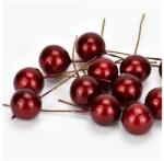  Drótos bogyó, piros. Átmérője: 1, 8 cm. Az ár egy darabra vonatkozik