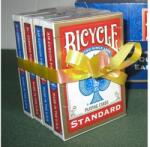 The United States Playing Card Company Bicycle 808 Rider Back Standard GOLD kártya, 2 dupla csomag (2 piros + 2 kék)