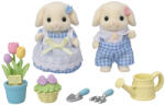 EPOCH Sylvanian Families Set de grădinărit pentru flori - Sora și fratele Flora Rabbit (5736) Figurina