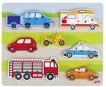 Goki Fa kirakó kiemelkedő figurákkal, járművek