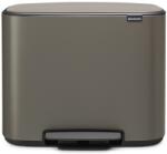 Brabantia Bo Pedal Bin pedálos hulladékgyűjtő szagmentesen záródó Soft-Close fedél, műanyag tartály, 36L - R méret, acél, platinaszürke - 121449 (121449)