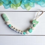  Egyedi neves cumilán - türkiz bálna (924_925)