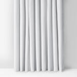 Goldea sötétítő függöny blackout szatén fényű - ezüstszínű 270x180 cm