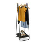 Relaxdays Fém ruhatartó polccal fekete-natúr 141x56x45 cm 10050221