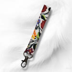  Kulcstartó, táskadísz és csuklópánt színes virágmintákkal