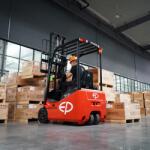  TCL101 Elektromos targonca - 80V/50Ah Li-ion akkuval, duplex 3000 mm toronnyal