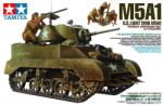 TAMIYA 1/35 M5A1 amerikai könnyű tank üldözés modell szett (TA35313)