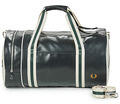 Fred Perry Utazó táskák CLASSIC BARREL BAG Zöld Egy méret